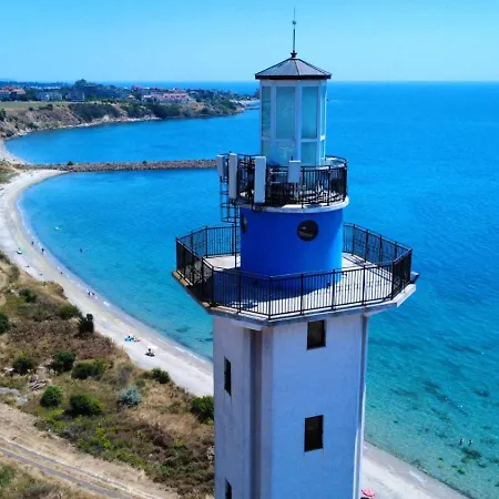 公寓 ваканционен 阿赫洛伊