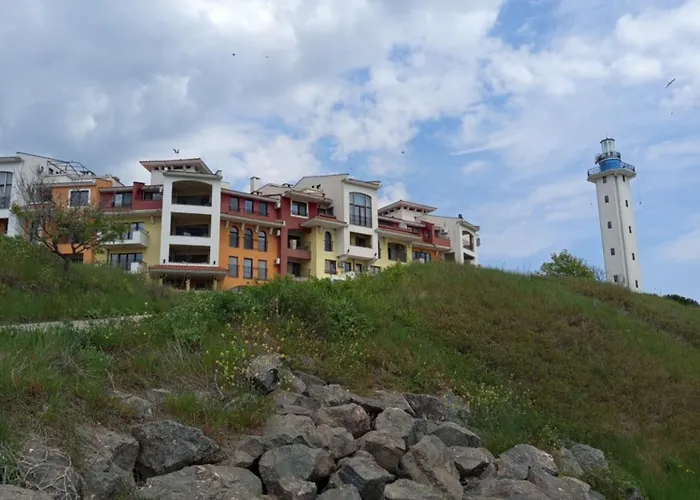 ваканционен 阿赫洛伊